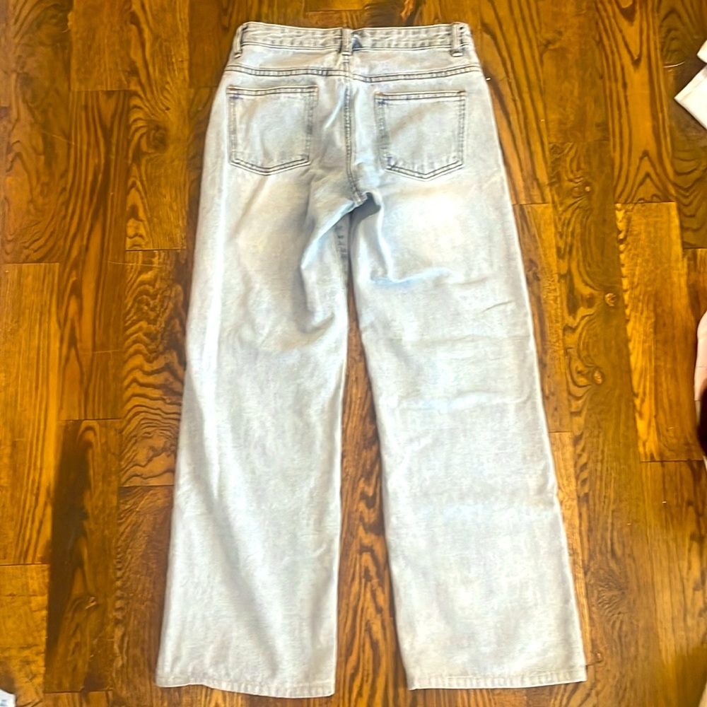 Blue jeans - Picture 2 of 3